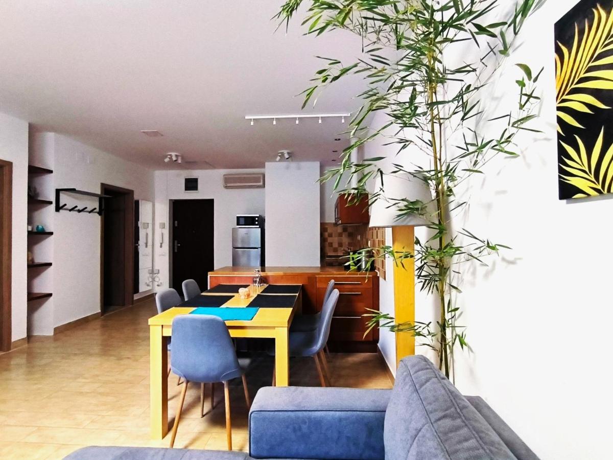 Caesar Residence - Housity