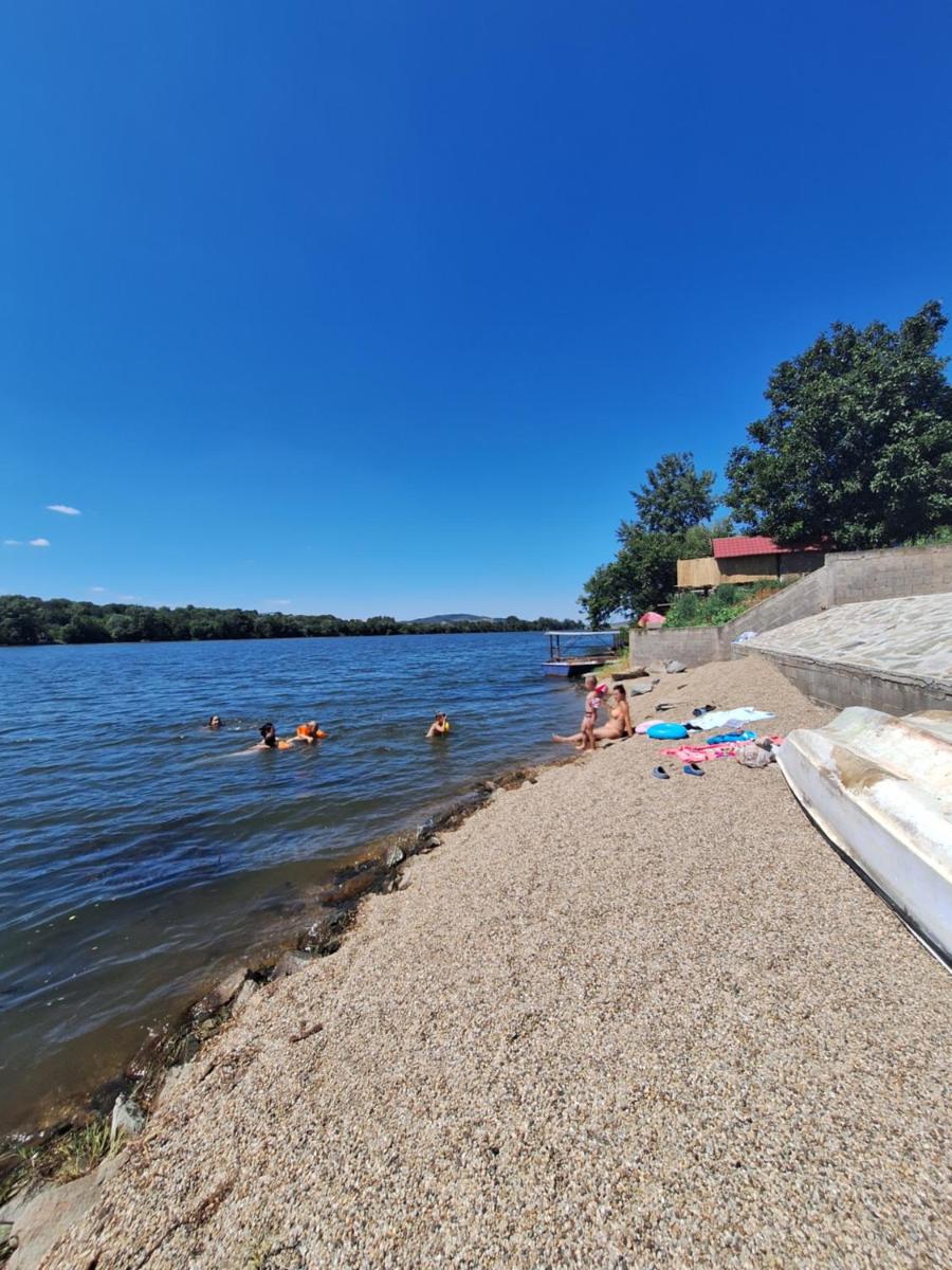 Vila Ljubomir - Srebrno Jezero - Housity