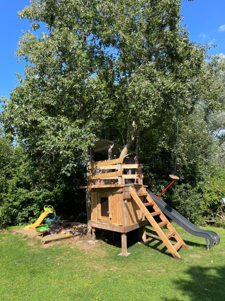 Ferienwohnung am Waldrand mit Sauna - Housity