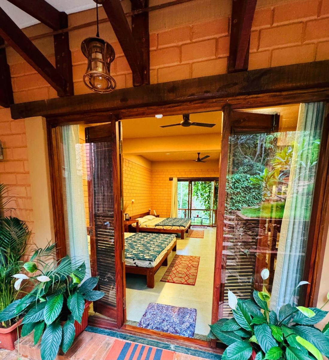 Sereno Barn Eco Stay Chikmagalur - Housity
