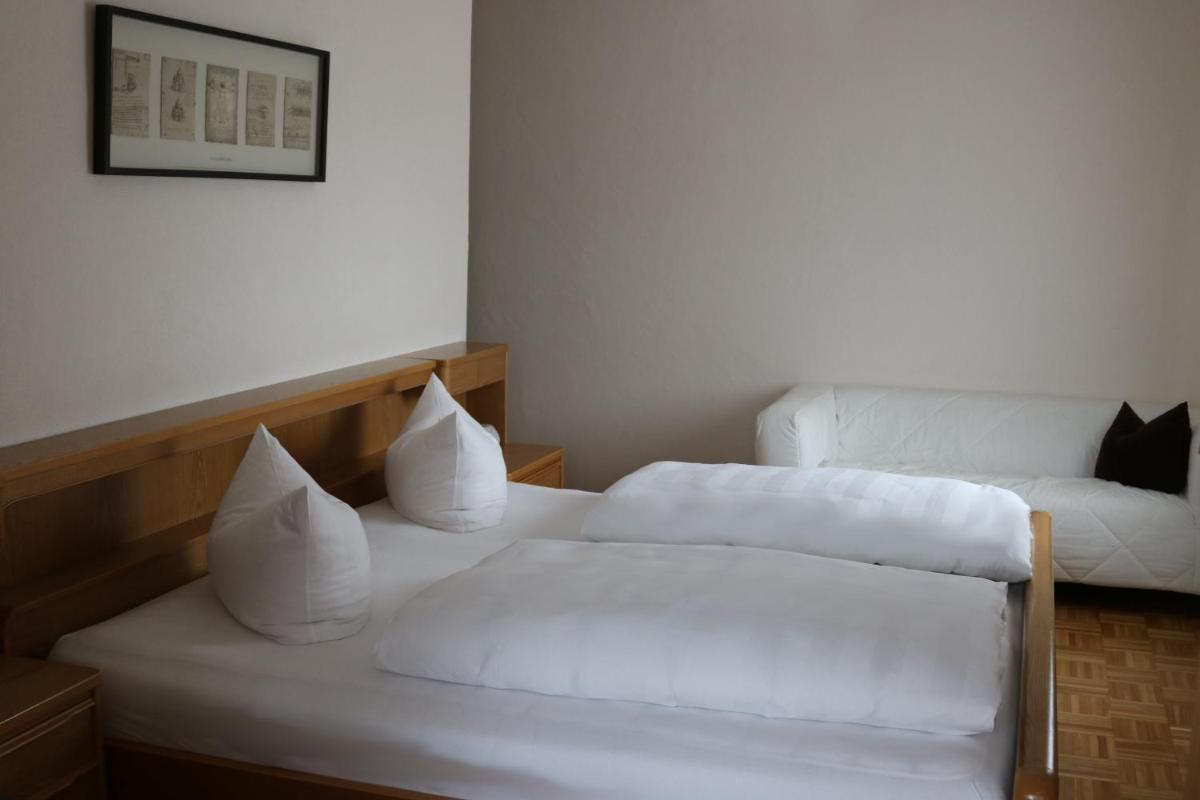 Hotel Restaurant Gilles - Housity