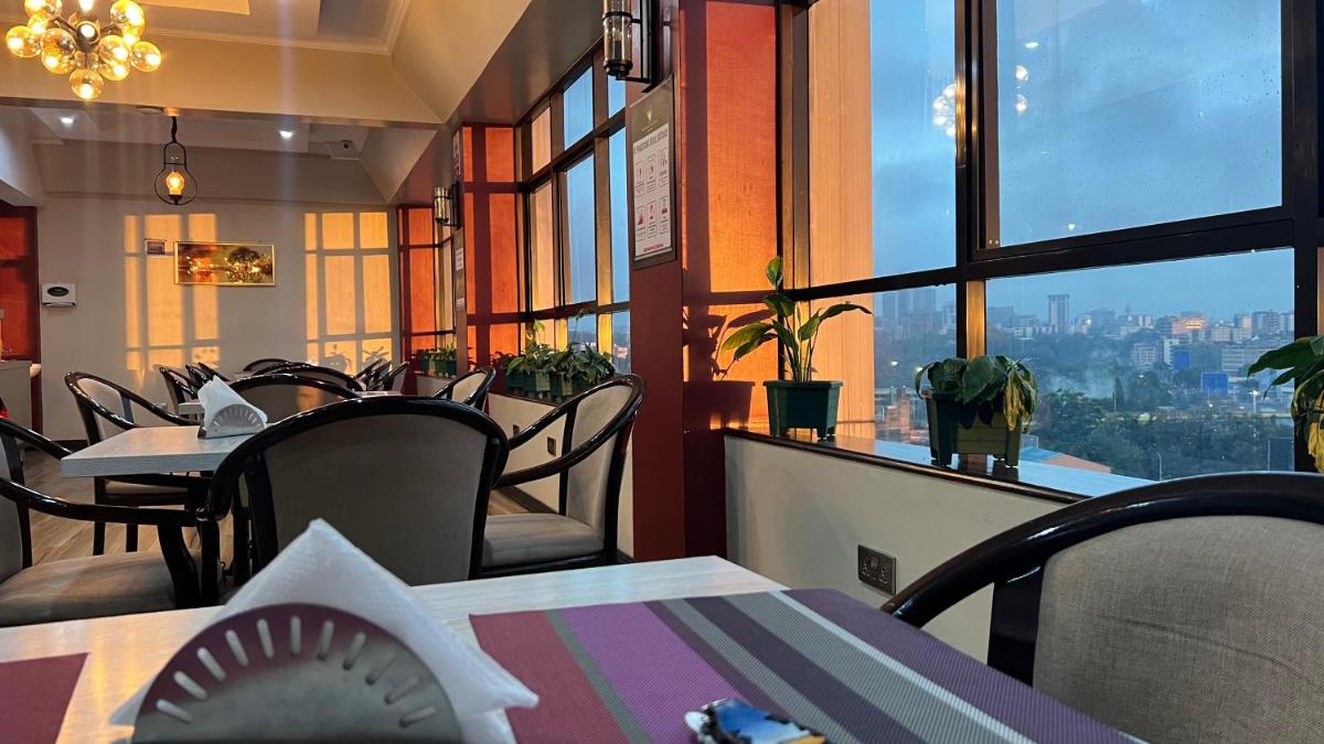 Hemak Suites Hotel - Housity