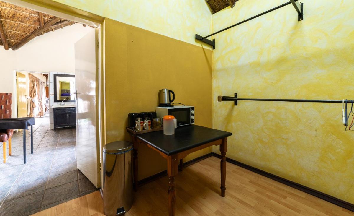 Thatch Haven Guesthouse - Housity