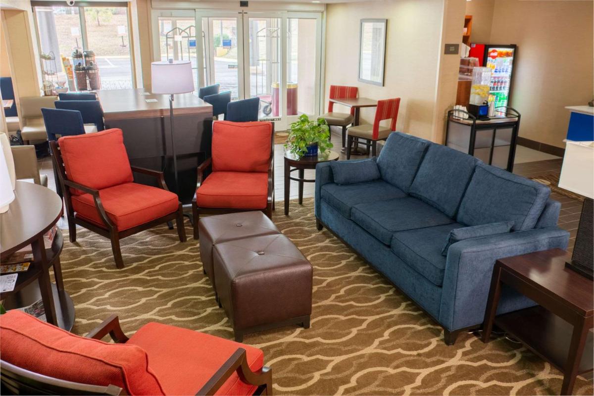 Comfort Inn Dickson - Housity