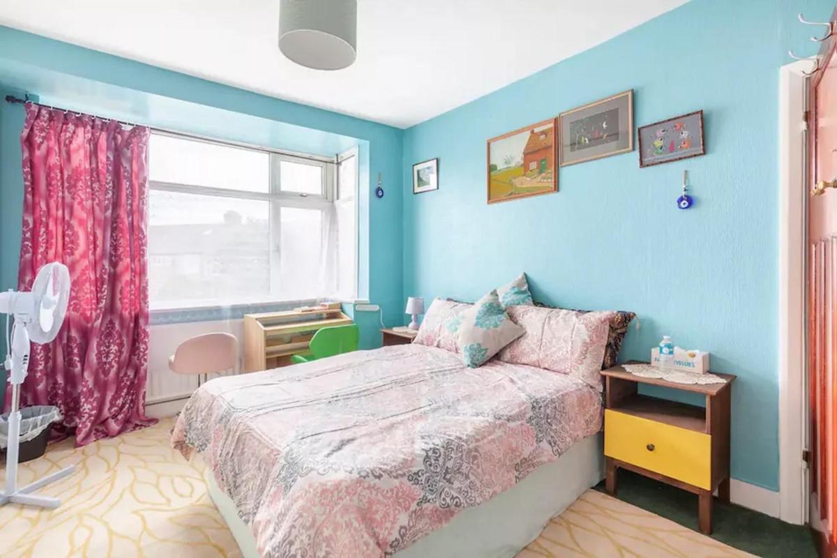 House 220 - Housity