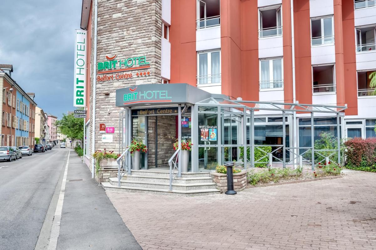 Brit Hotel Belfort Centre-Le Boreal - Housity