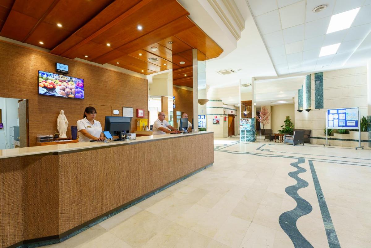 Clientes alojados en Hotel Puerto Bahía & Spa