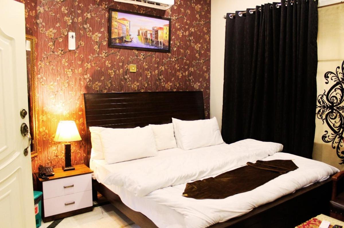 Zero Degree Guest House - Housity