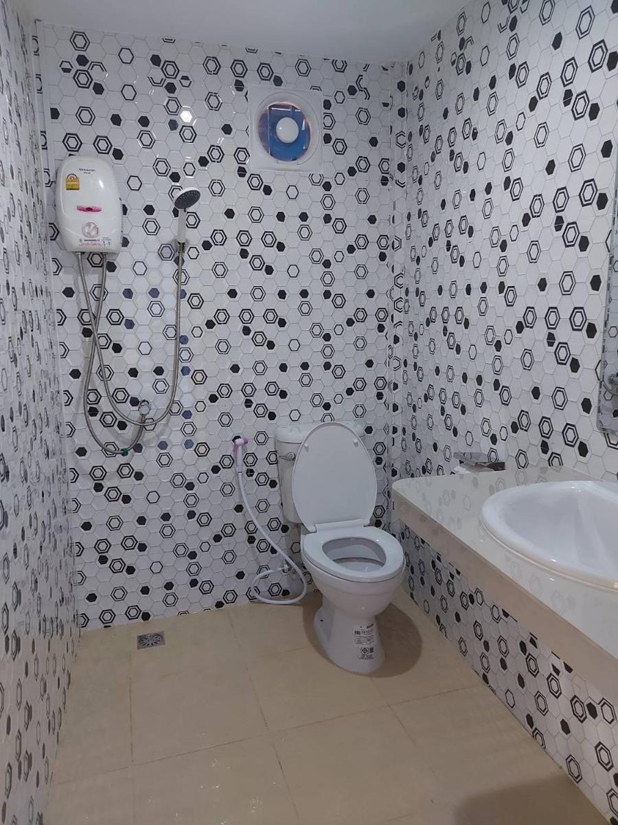 Haad Somboon House - Housity