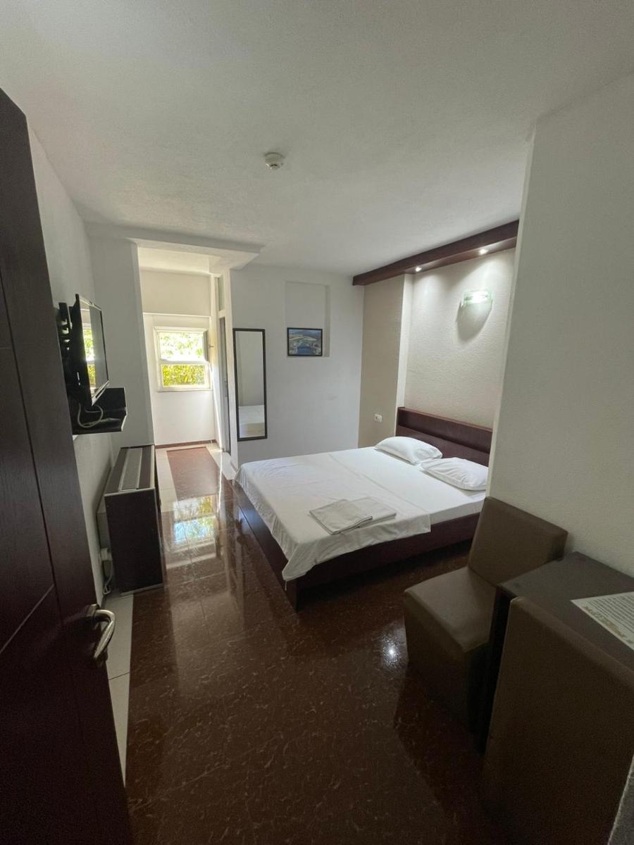 Hotel Millenium2 - Housity