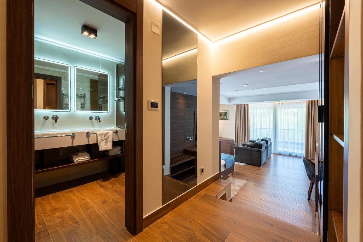 Hotel De‘Andros Virpazar - Housity