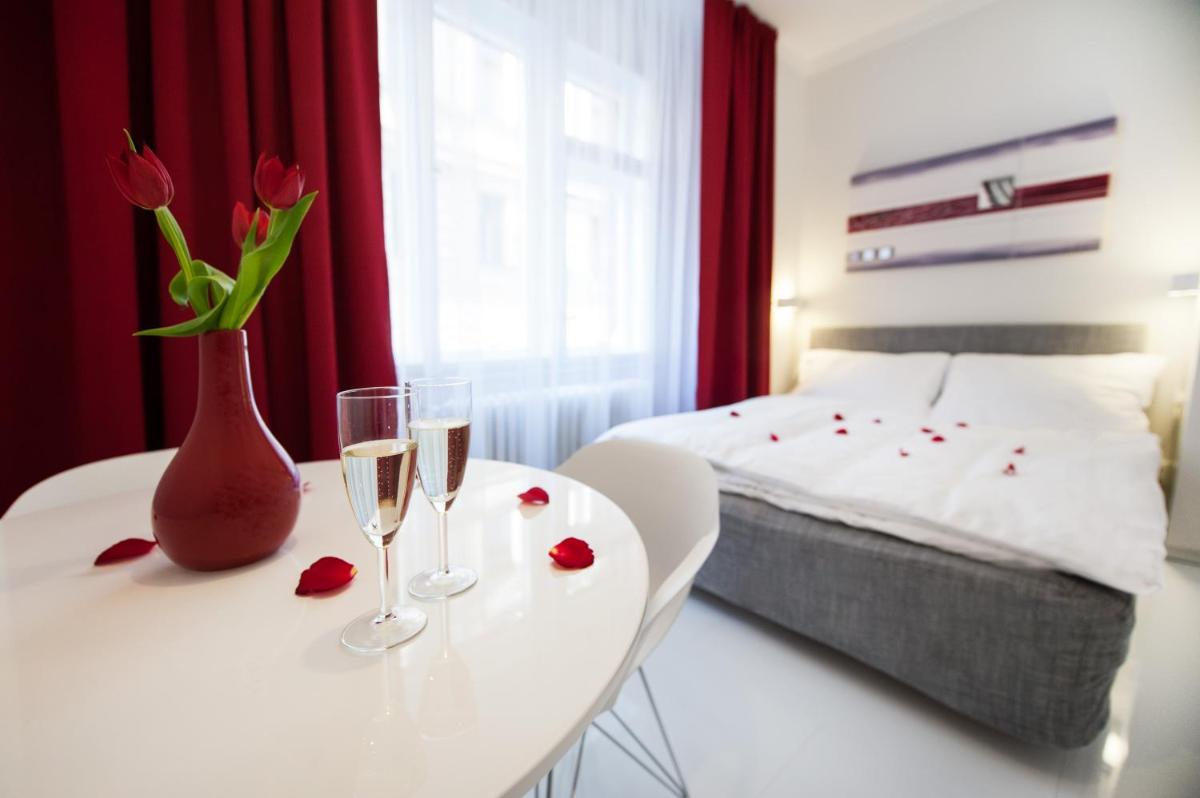 Honeymoon Ruterra studio - Housity