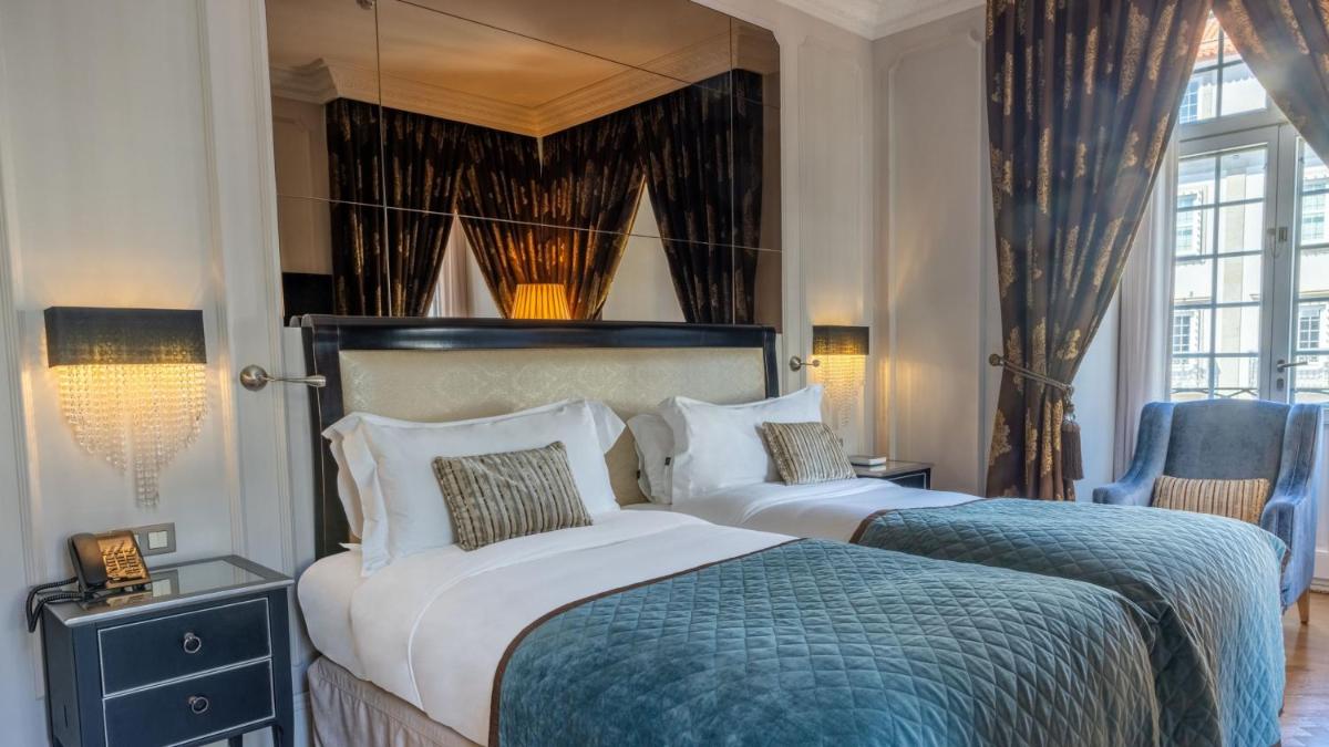 Uma cama ou camas num quarto em InterContinental Porto - Palacio das Cardosas by IHG