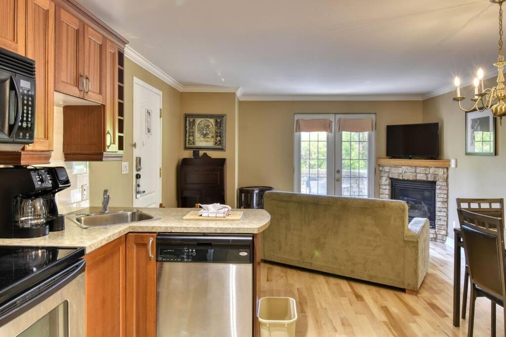 Suitetrails - Hotel Saint Sauveur Charming Condo