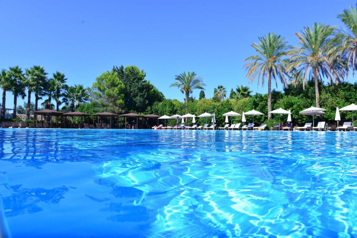 Green Paradise Resort - Housity