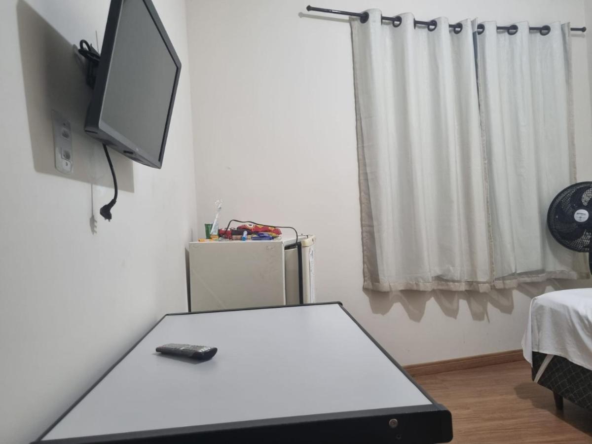 Star Hotel - Housity