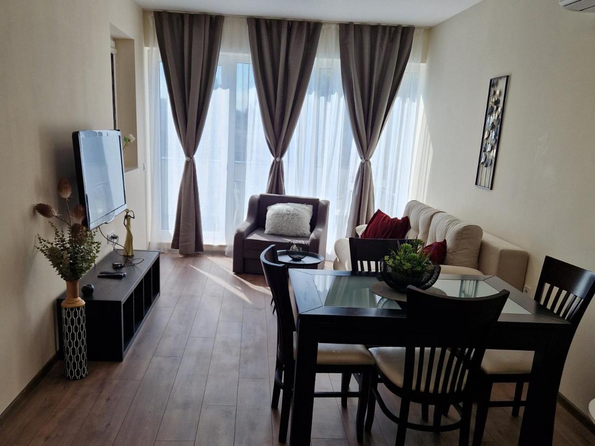 PAPAYA APARTMENTS - Housity