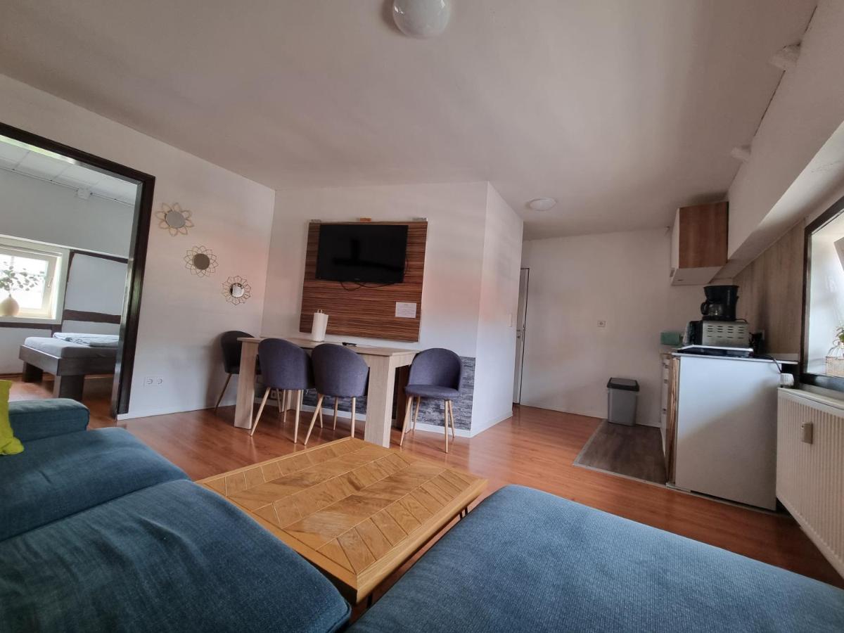 Schöne Wohnung im Zentrum von Ahnatal - Housity