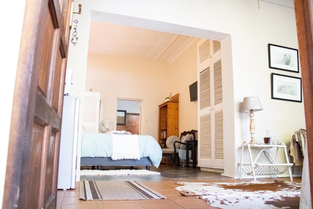 Panda's Guest Cottages - Housity