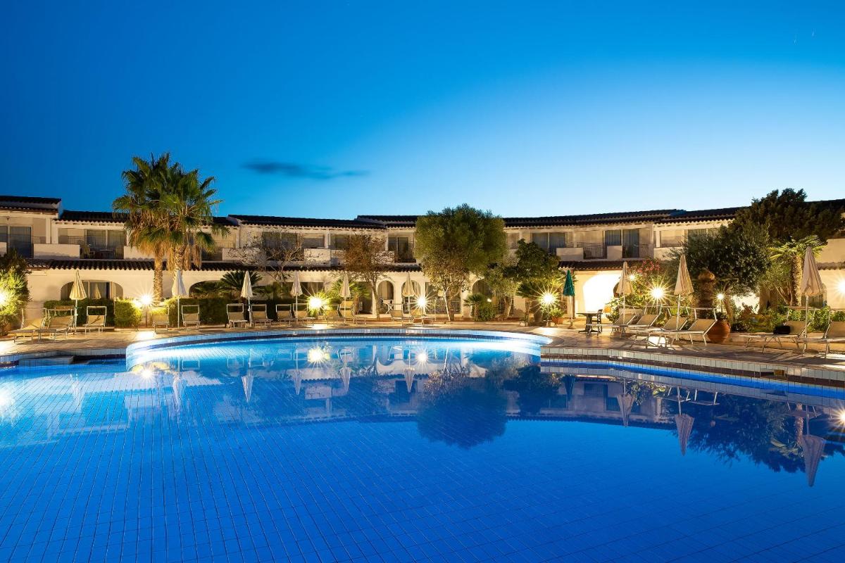 Alba Dorata Resort - Housity