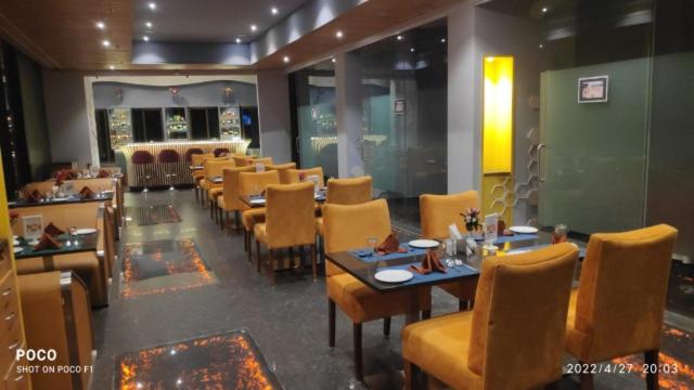 Hotel Accord Premier - Housity