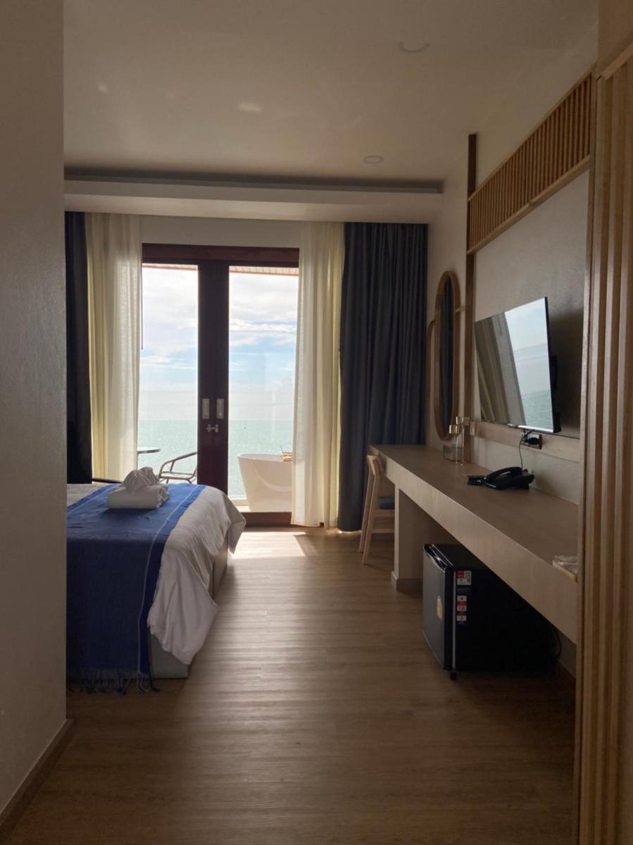 เดอะซีน คาบาน่า บีช รีสอร์ท ขนอม The Scene Cabana Beach Resort Khanom - Housity