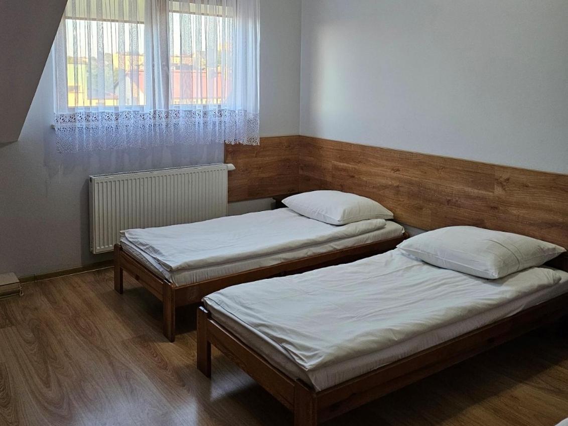 Złota Róża - Housity