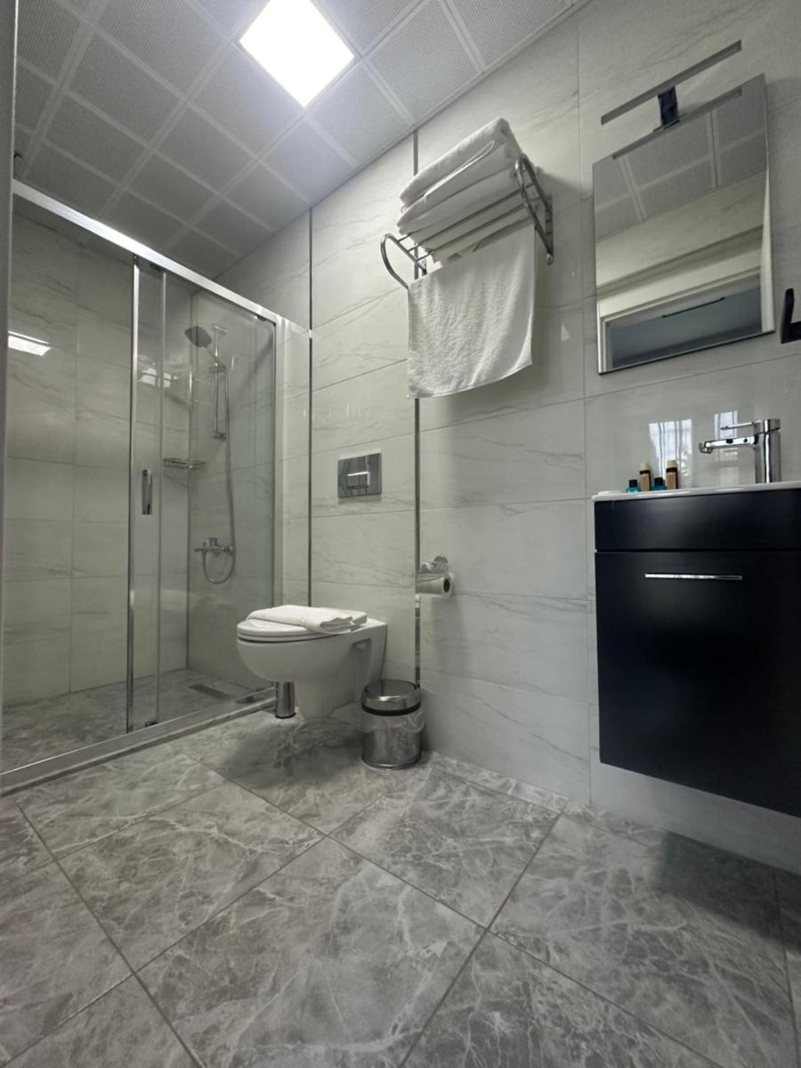 Aslan Airport Hotel - Housity