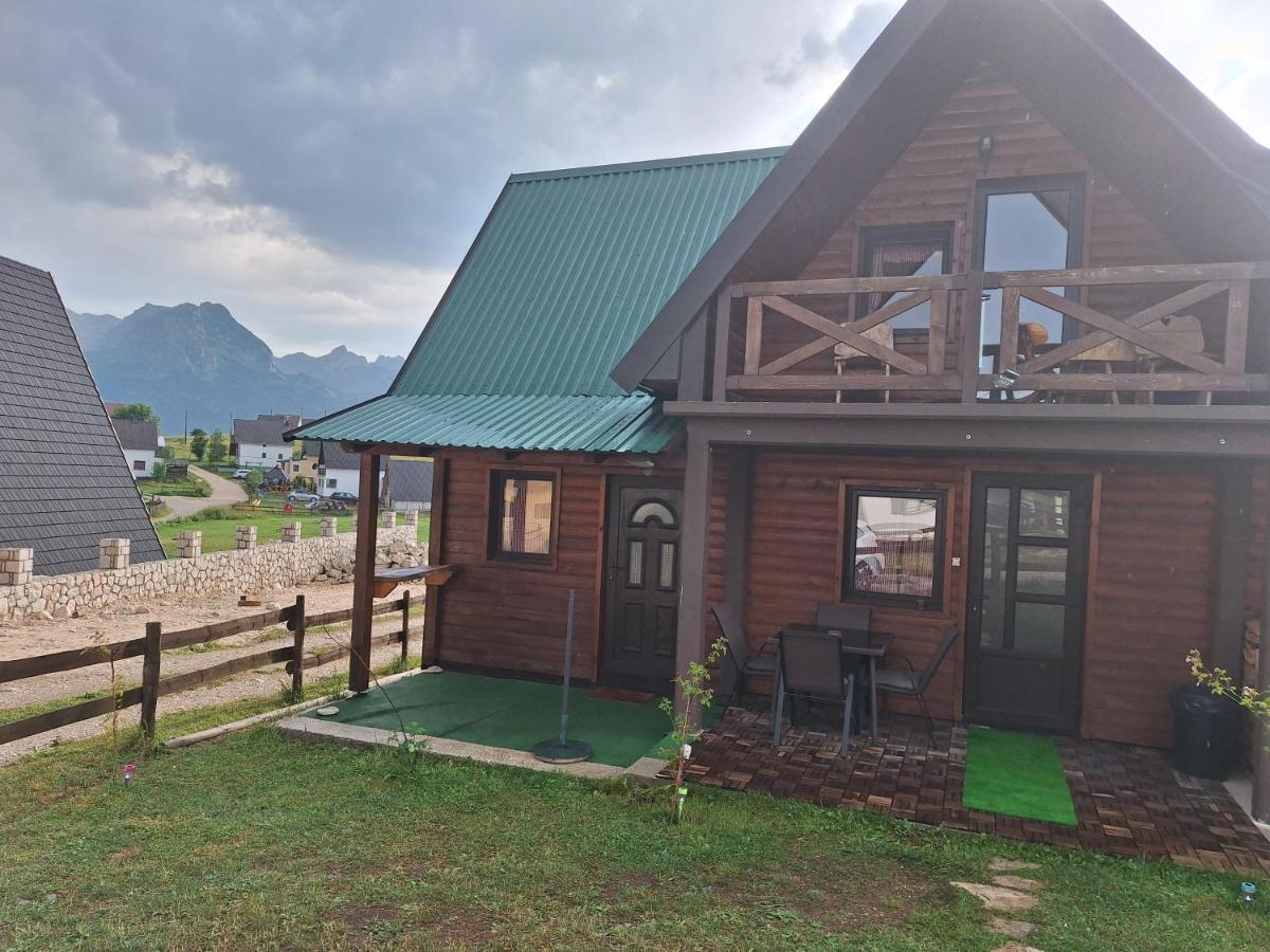Chalet Hill Zabljak - Housity