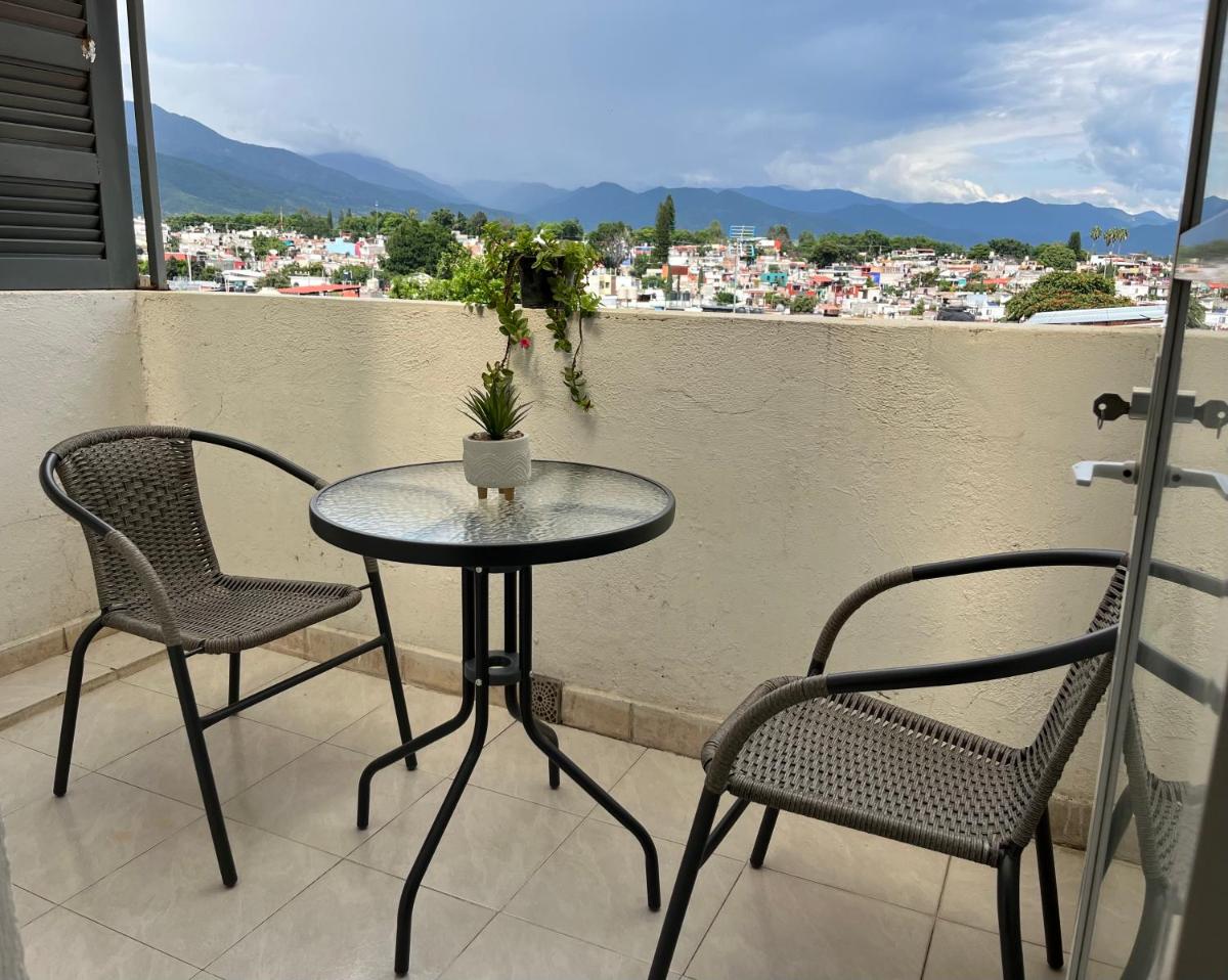 Casa violeta - Housity