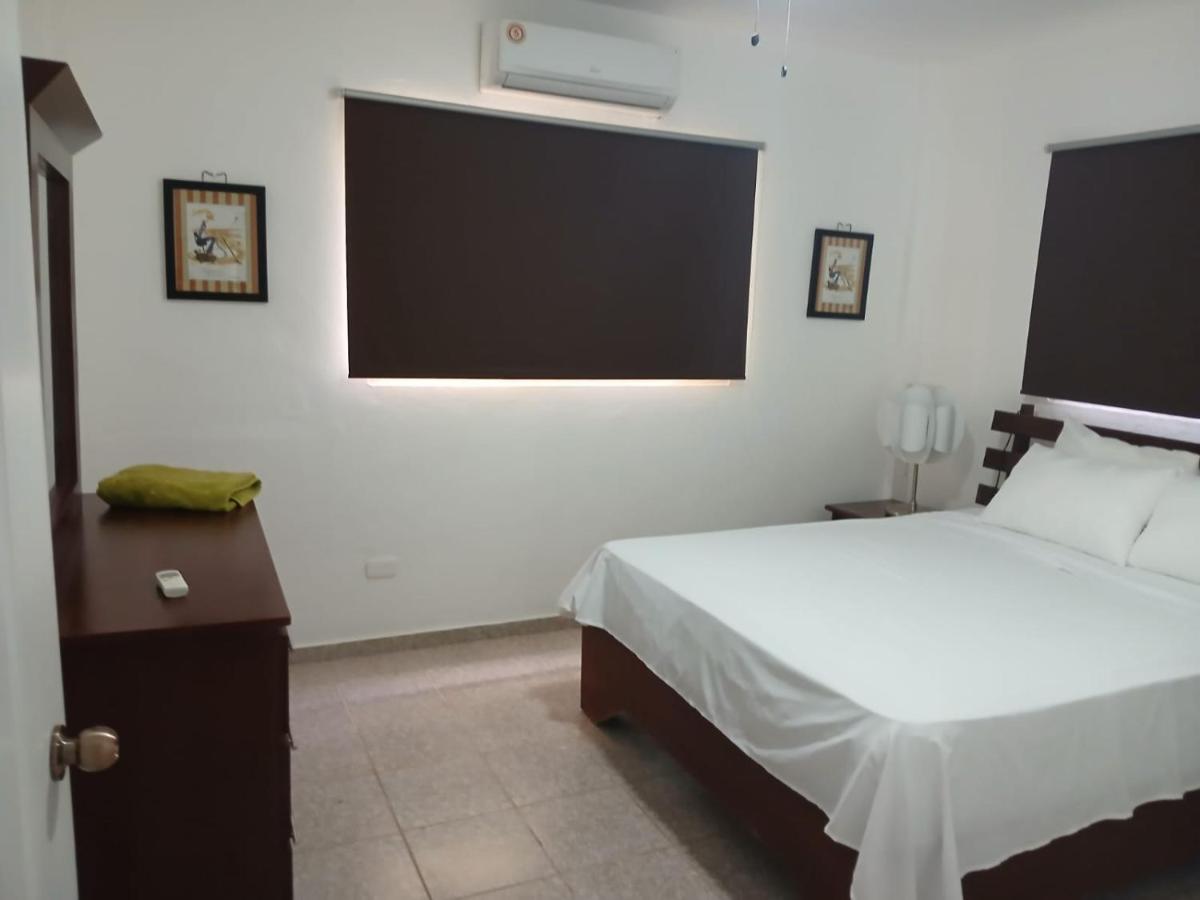 CASAS Y APARTAMENTOS EN BOCA CHICa - Housity