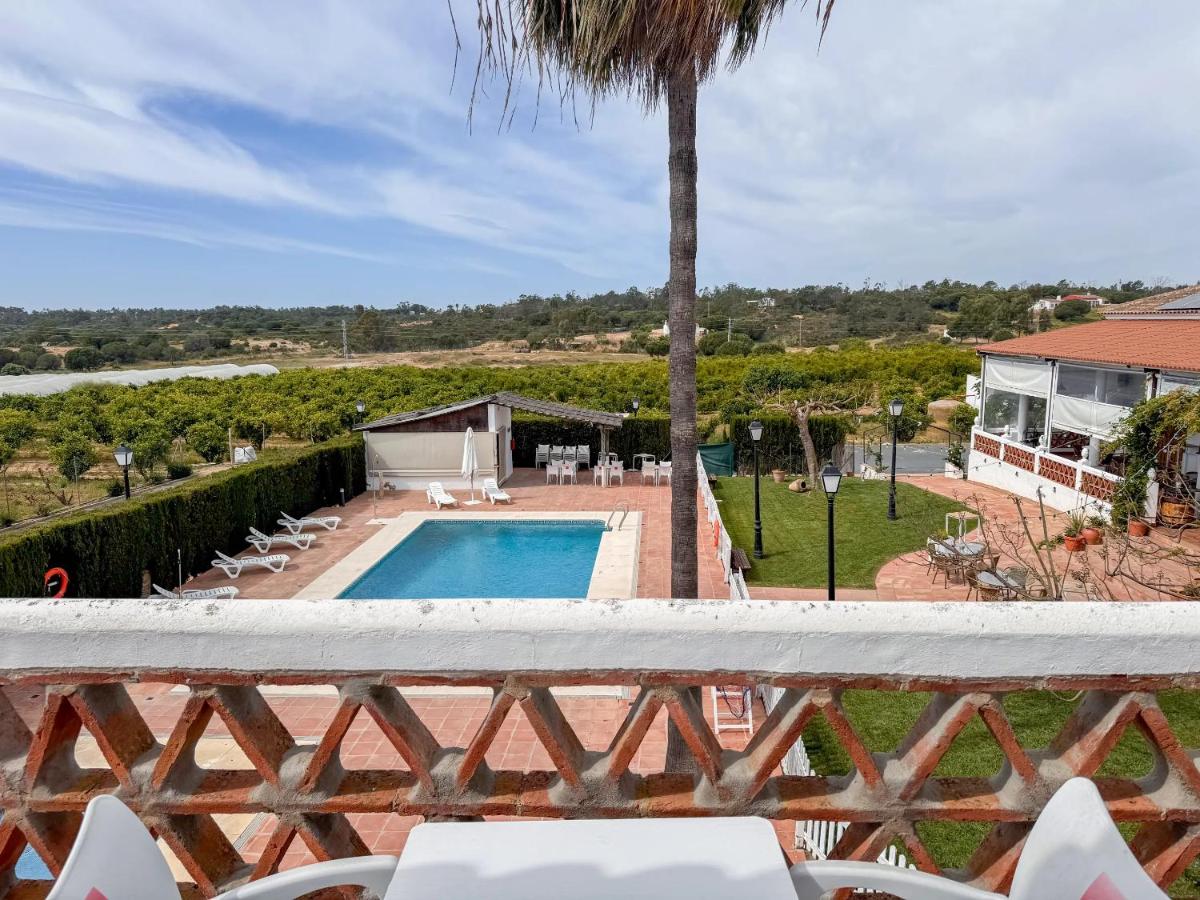 Hotel Valsequillo - Housity