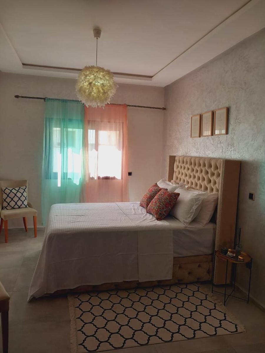 Superbe Appartement Bouskoura - Housity