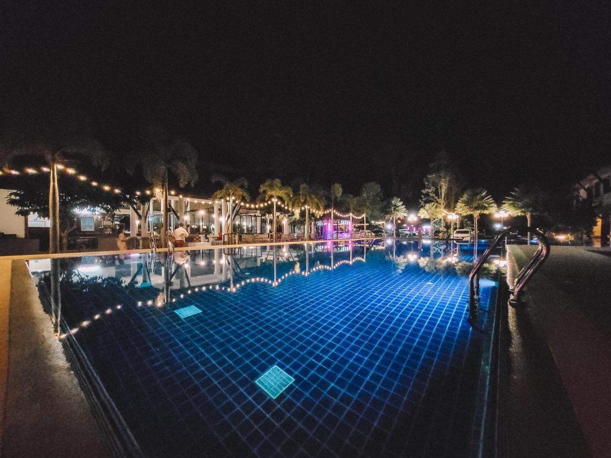 Sophia Resort - Housity