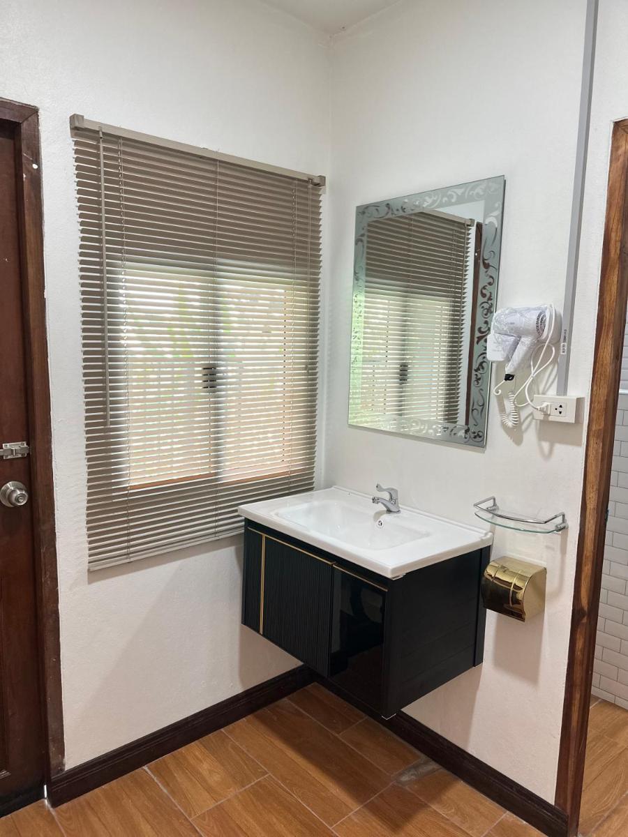 Service Apartment Lampang Room101 ใจกลางเมืองใกล้กาดกองต้า - Housity