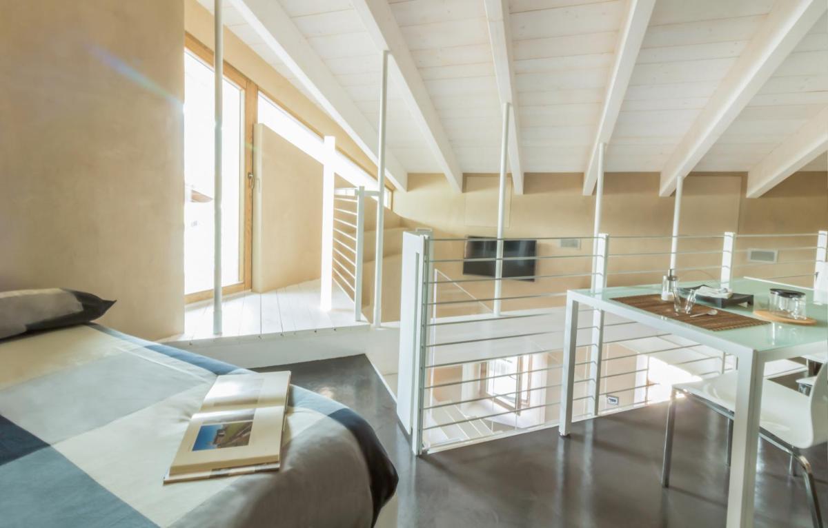 B&B éve - Housity