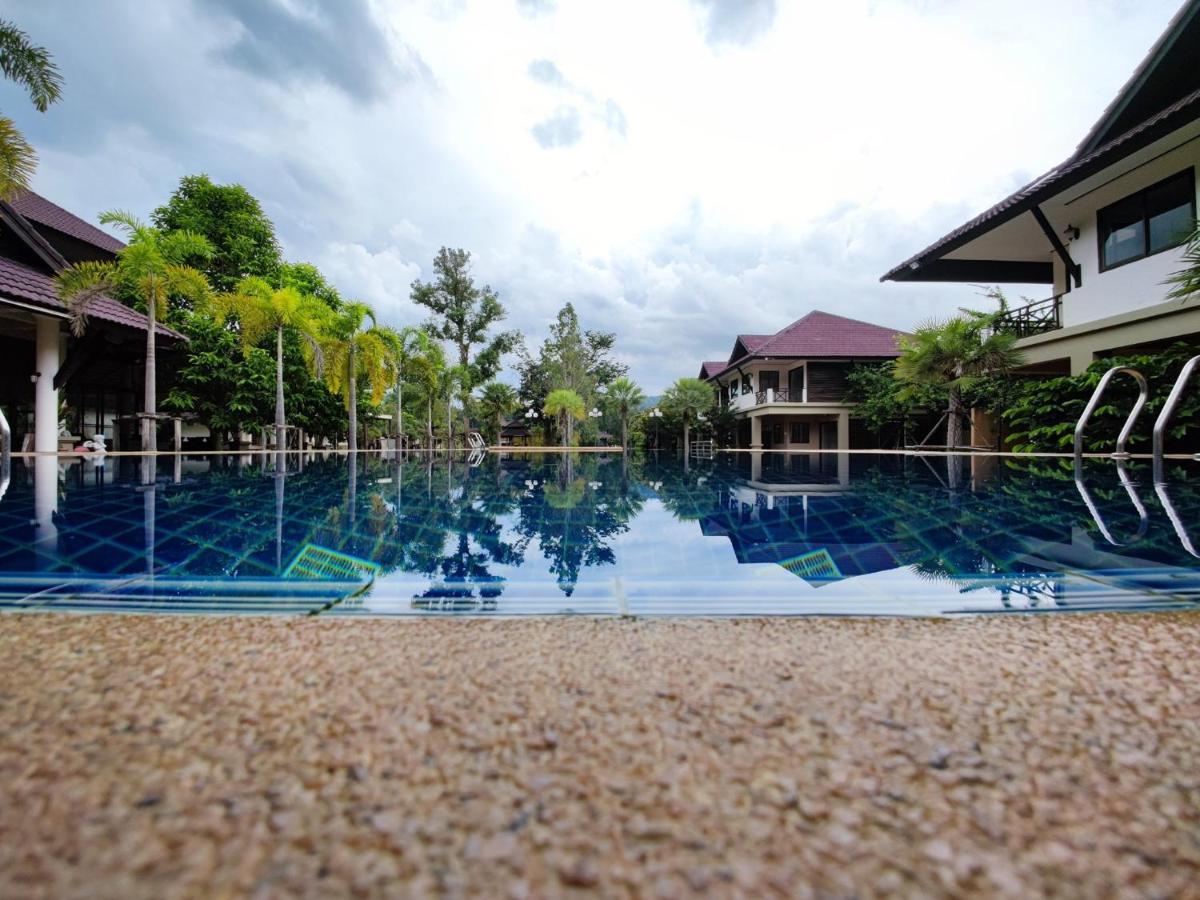 Sophia Resort - Housity