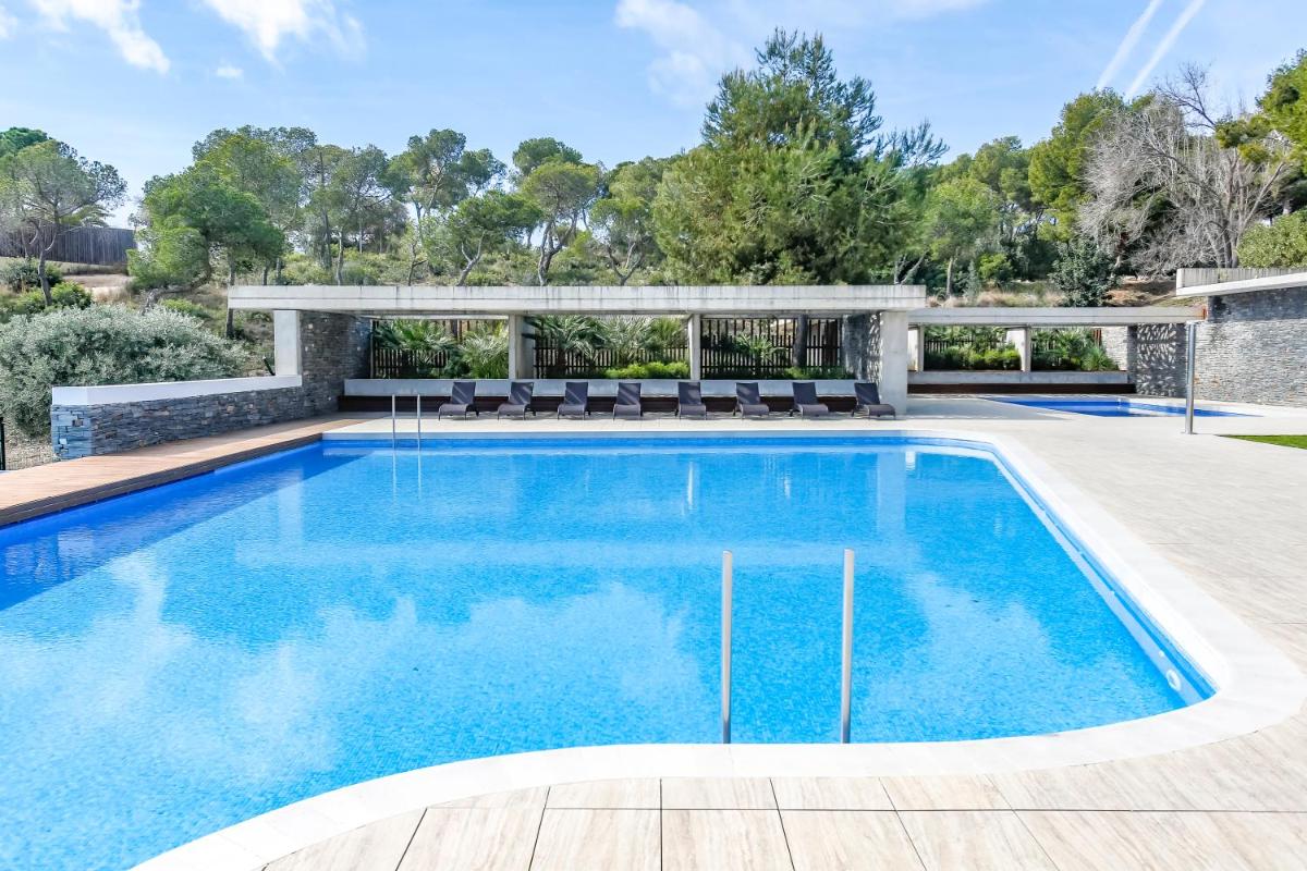 Duplex Moderno Y Luminoso, Vistas A Mar - Housity