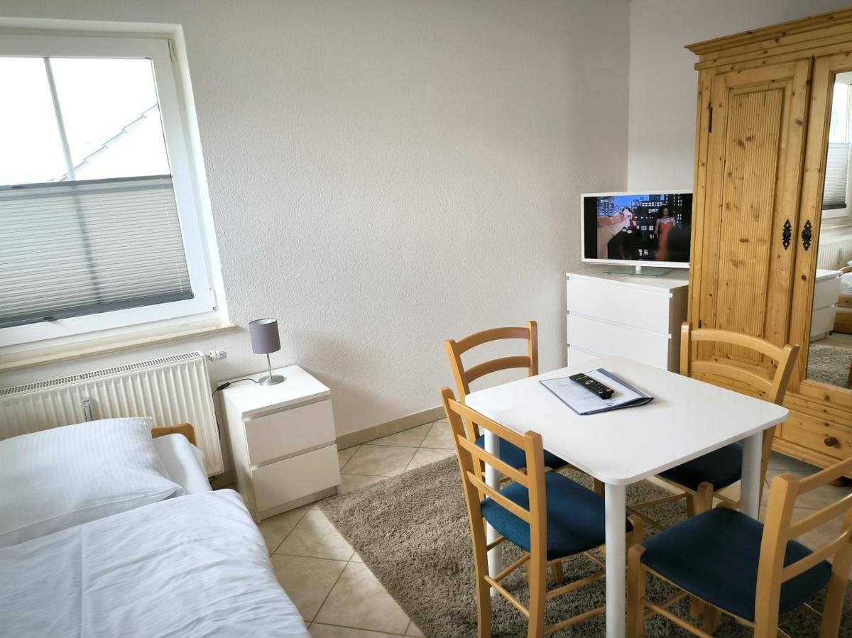 Villa Mona Lisa - Ferienzimmer 7 - Housity