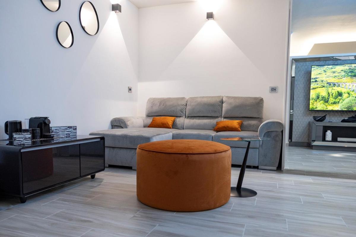 Suite17 - Luxury GuestHouse - Housity
