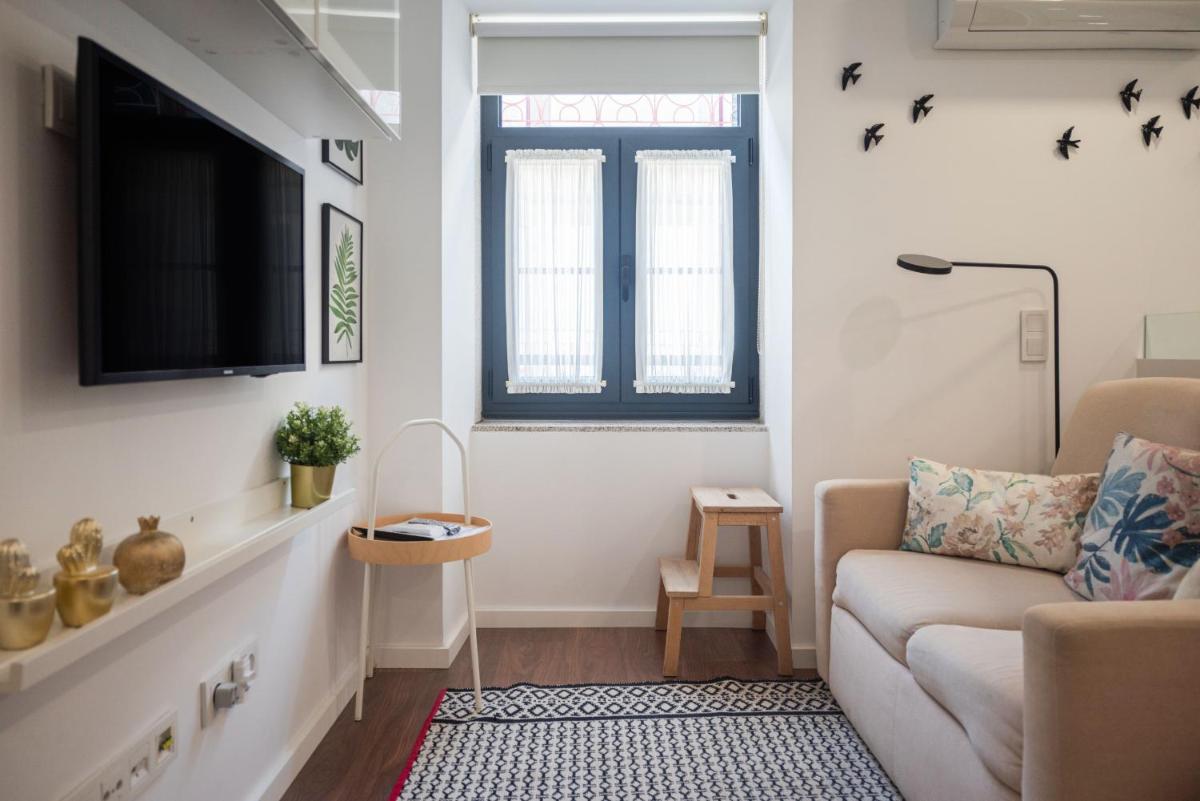Central Luxury apartment w AC Downtown and Metro - Housity