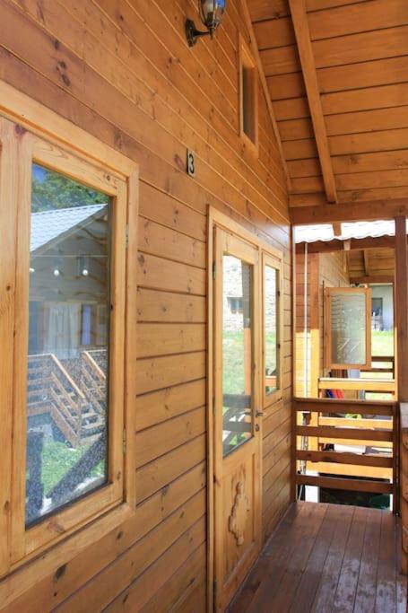 LogInn Cabin 3 Cozy Wooden Cottage in Mestia - Housity