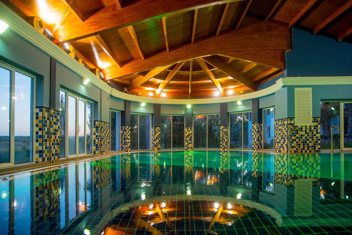 Piscina en o cerca de Hotel Balneario El Raposo