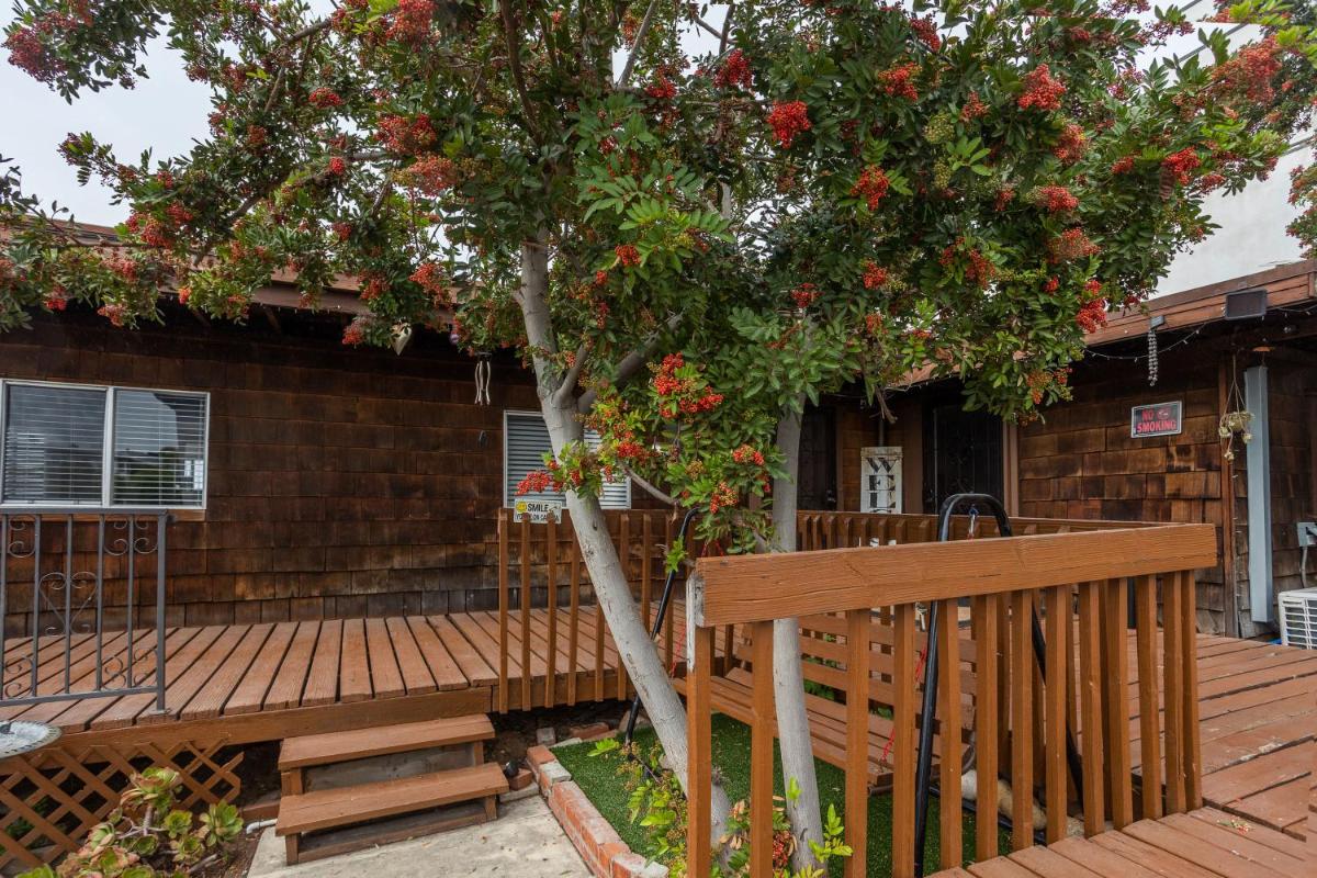 HISTORIC House with OCEAN VIEW CENTER OF SD - Housity