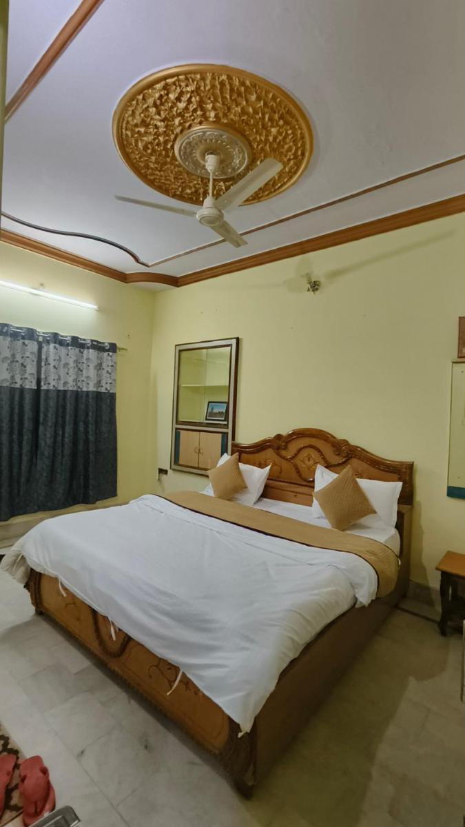 Hotel Navodaya Jaisalmer - Hizvo
