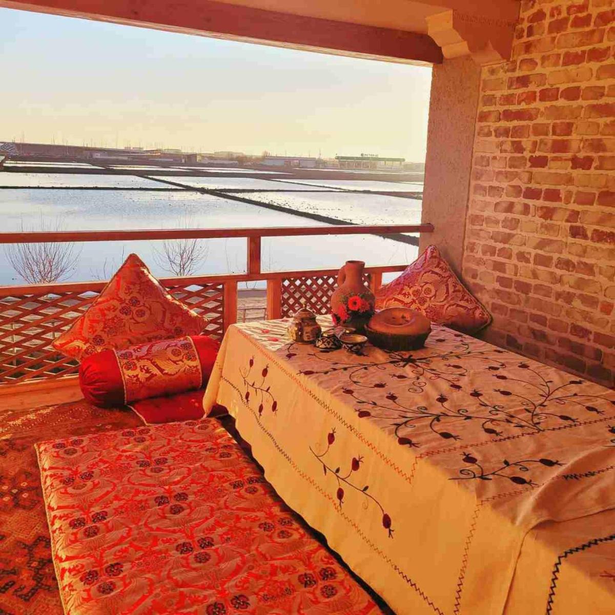 Naqshband hotel - Housity
