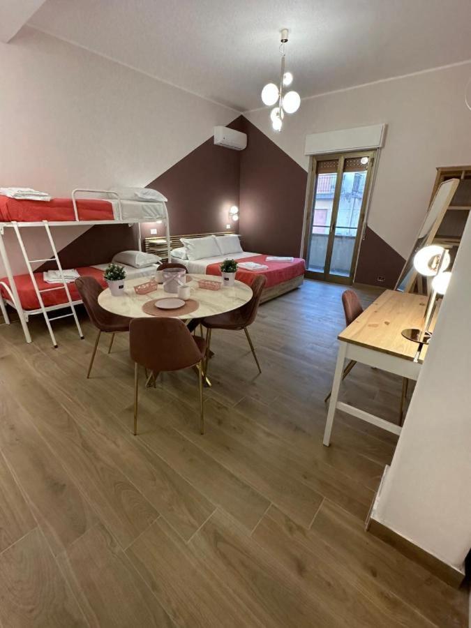 B&B Elegance - Housity