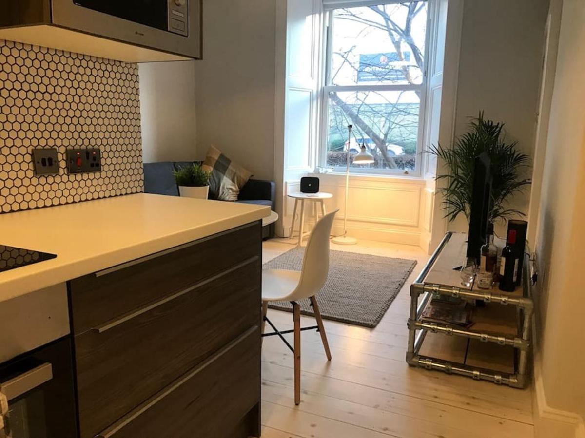 Relax In Style In Edinburghs Buzzing West End - Housity