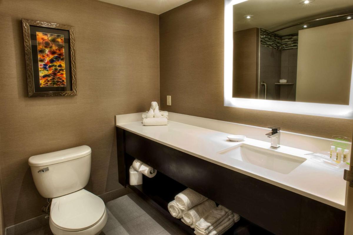 Suitetrails - Inn at Fox Chase - BW Premier Collection