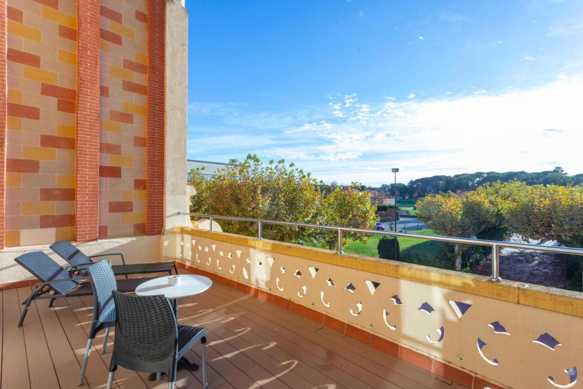 Un balcón o terraza de 1881 Hotel Balneario Vichy Catalan